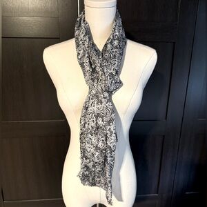 68x18” Silky Black and White Scarf